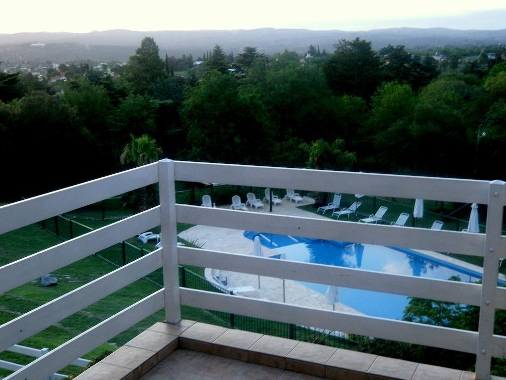 Las Ardillas Cabanas Y Suites Ла-Фальда Номер фото