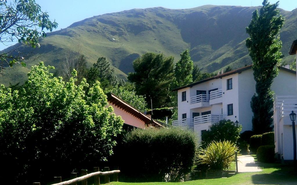 Las Ardillas Cabanas Y Suites Ла-Фальда Экстерьер фото